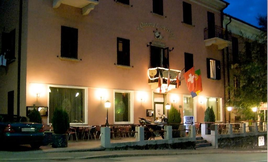 Osteria Leon Doro Hotel Bellinzona Exterior photo